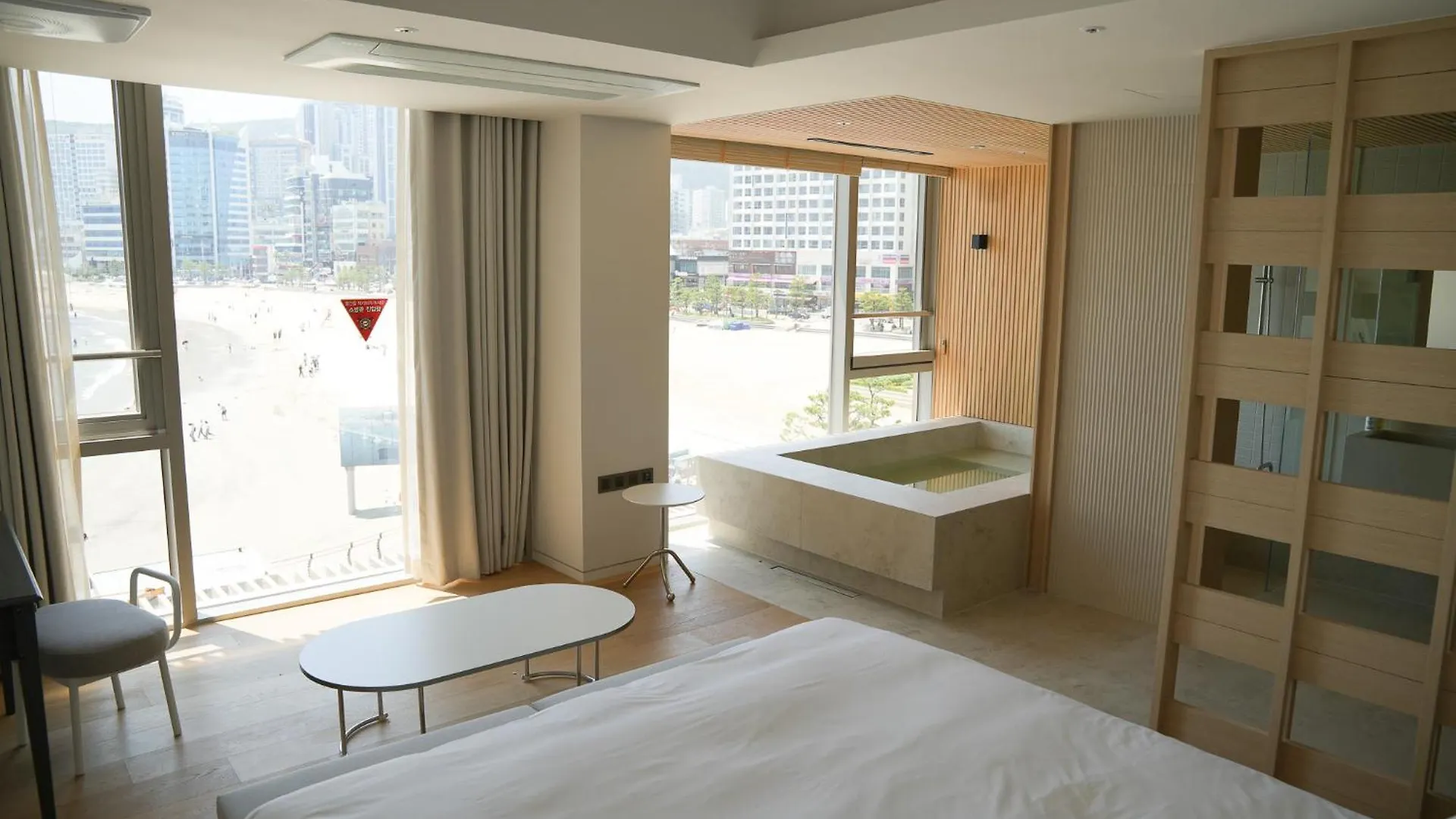 B'Amu Hotel Busan 0*,